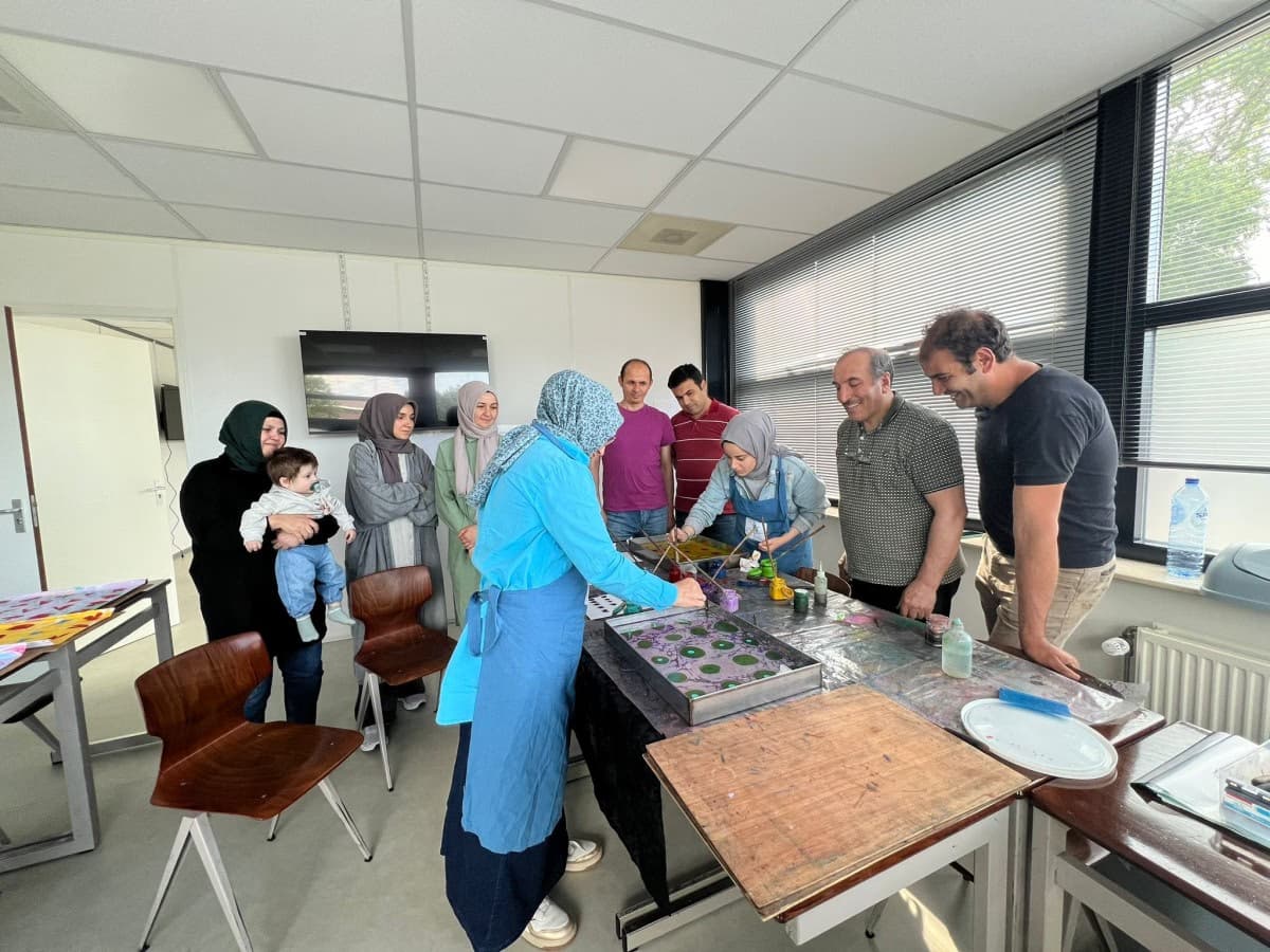 De Kunst van Marmeren op Water